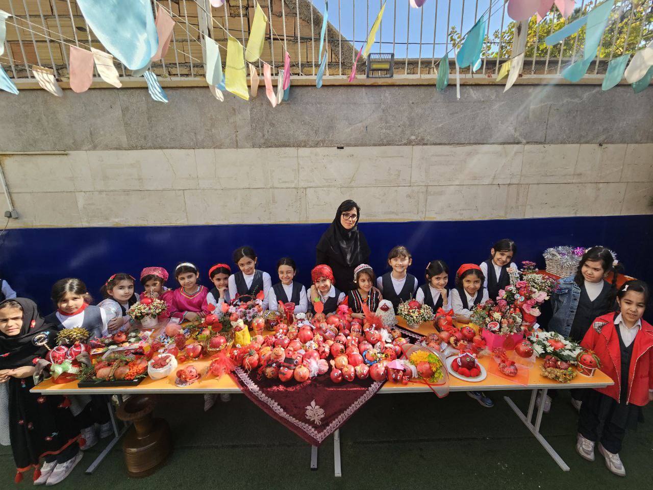 جشن انار 10 آبان 1404 پایه دوم 