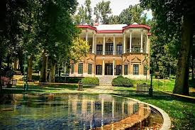 اردوی کاخ نیاوران
