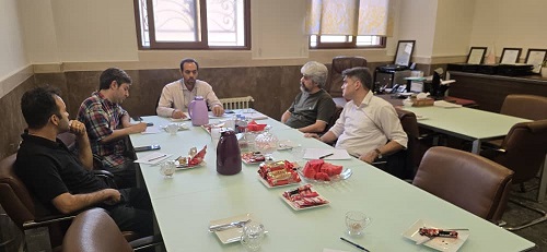 برگزاری شورای اداری در دفتر مدیریت جهت تمهیدات شروع کلاسهای دوره تابستانی 