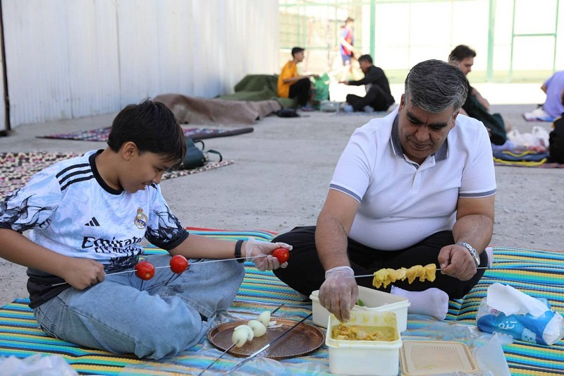جشن پدر و پسری اول آبان دبیرستان واله چیتگر