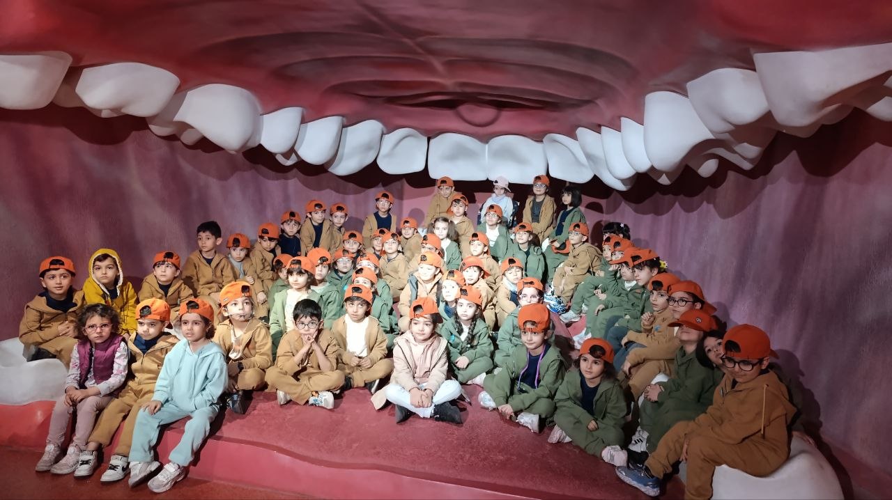 اردوی آبان ماه سال تحصیلی 1404-1405 - هیومن پارک