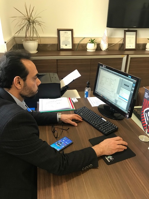 نظارت و بررسی بربرگزاری کلاسهای آنلاین توسط مدیریت و معاونین و مشاور دبیرستان واله چیتگر